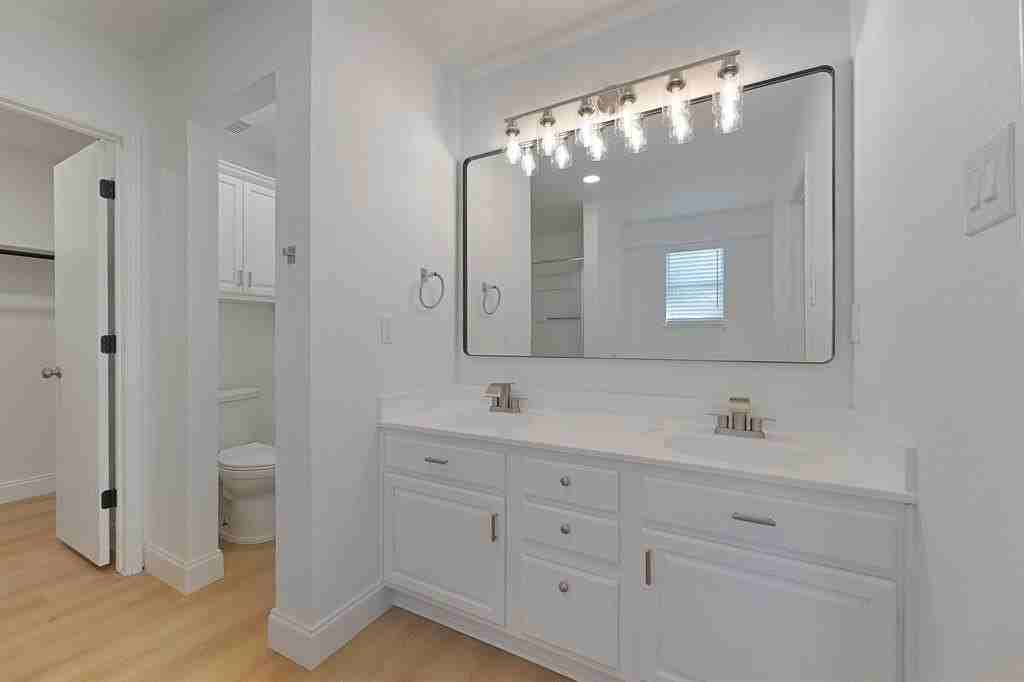 1312 Pepperfield Ct - Photo 4 of 29