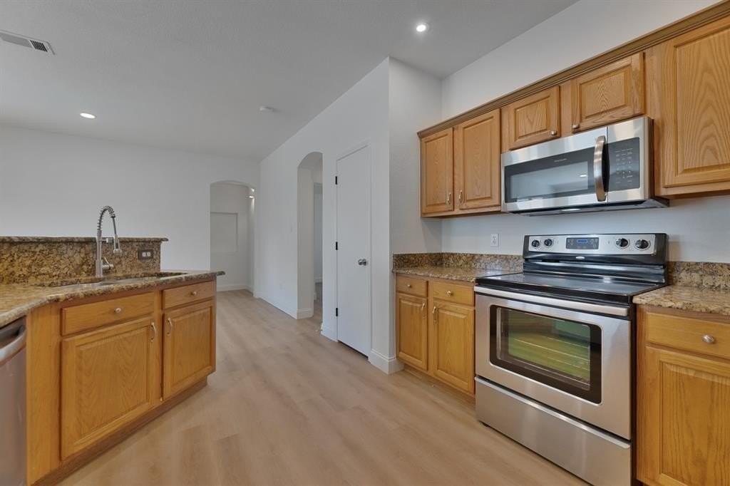 1312 Pepperfield Ct - Photo 5 of 29