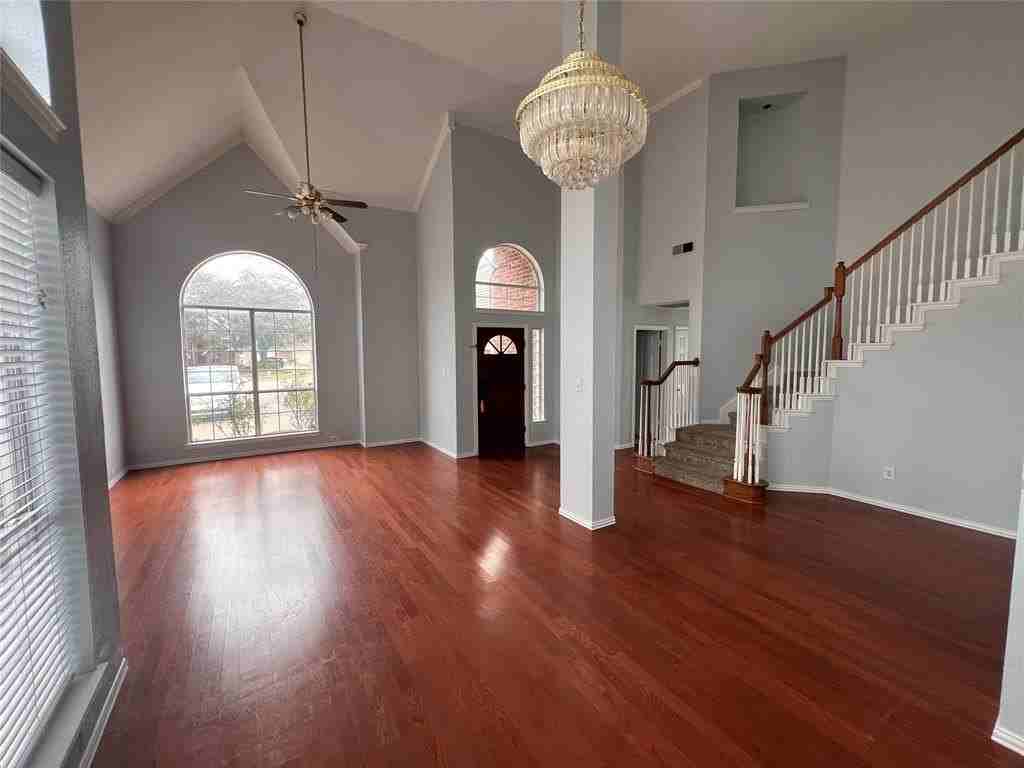 411 Chatham St - Photo 2 of 19