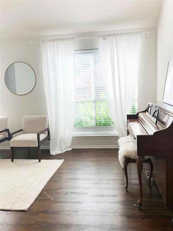 8300 Rayburn Ln - Photo 4 of 10