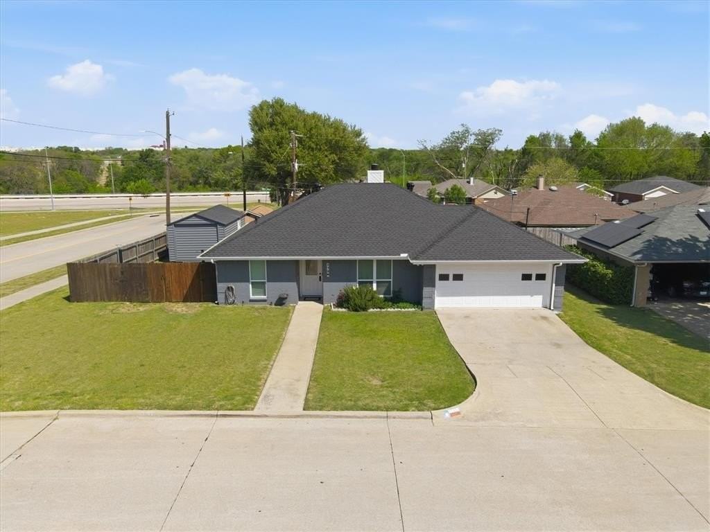 1728 S Bent Tree Trl - Photo 2 of 21