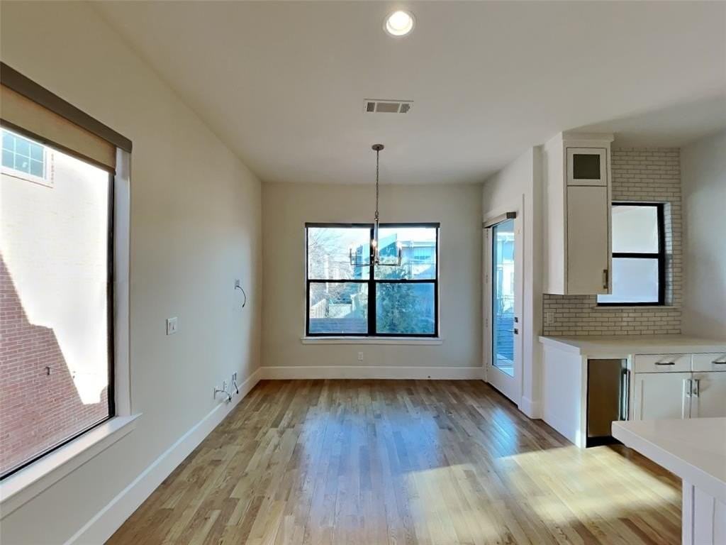 4218 Bowser Ave - Photo 7 of 36