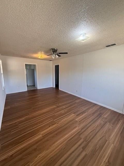 1533 Bridge Ave - Photo 3 of 15