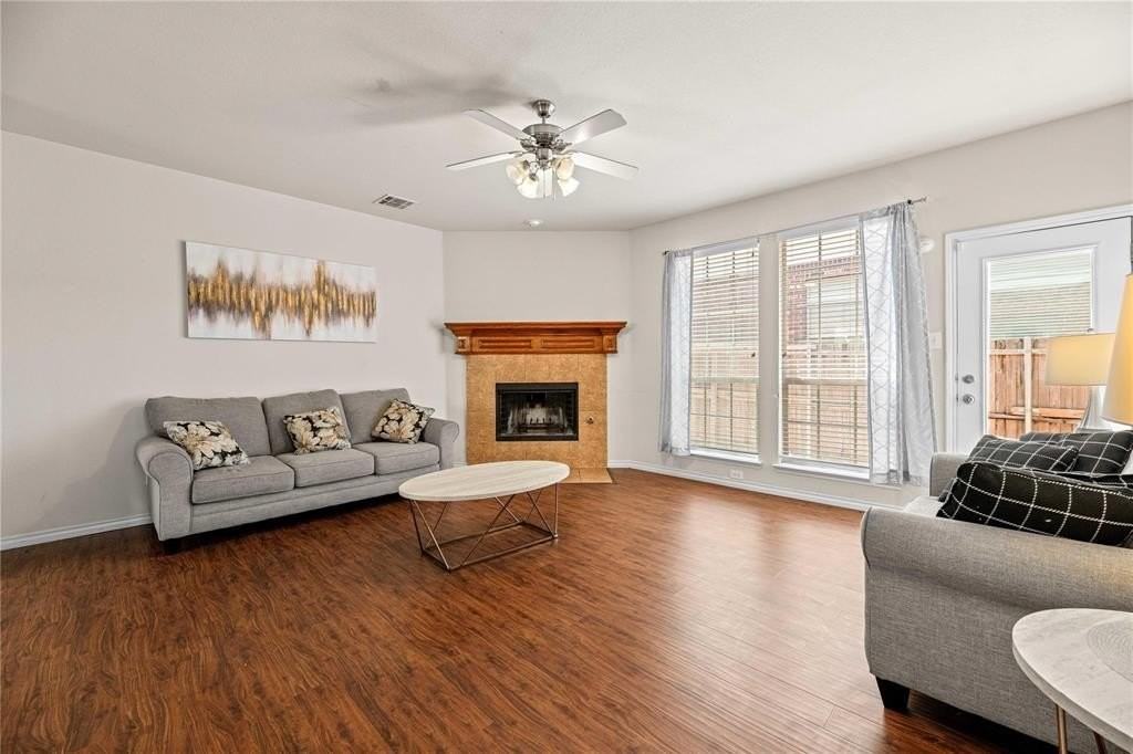 5805 Broken Spur - Photo 5 of 25