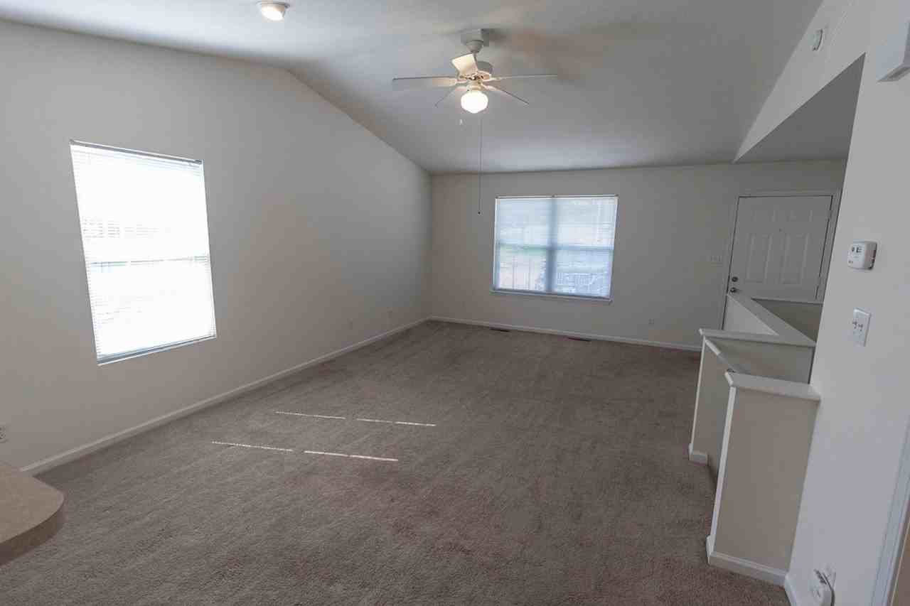 3320 St Charles Rd - Photo 3 of 30