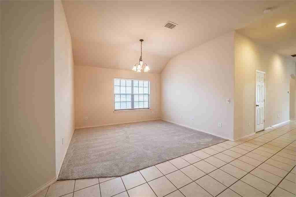 7509 Dalton Dr - Photo 6 of 22