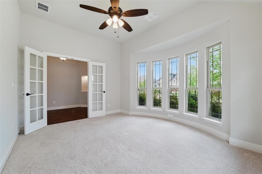 520 Lowland Ln - Photo 6 of 30