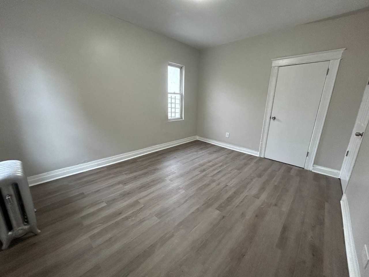 1819 Palisade Pl #2 - Photo 2 of 8