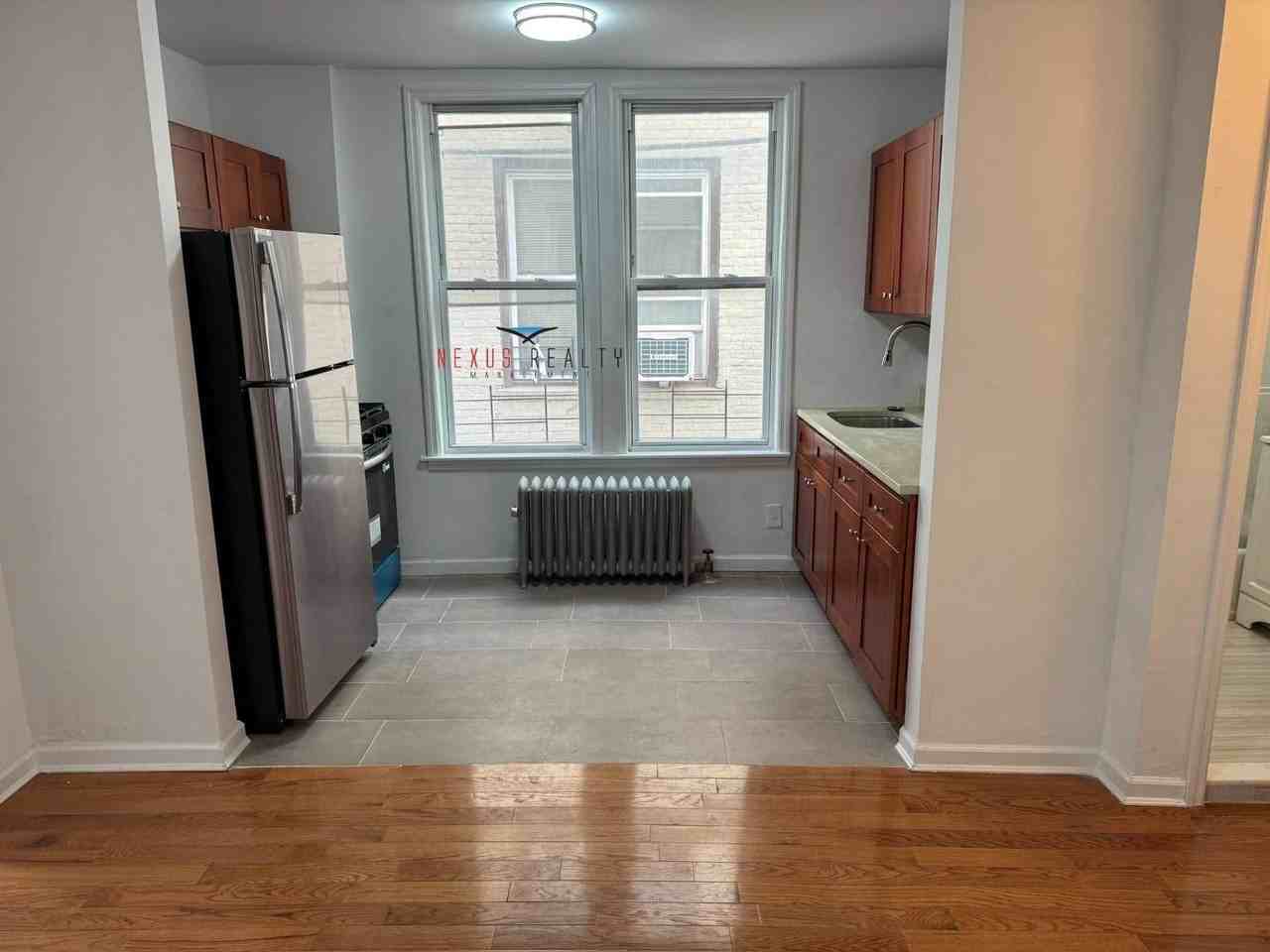 31st Street & 23rd Avenue #2 - Photo 3 of 6