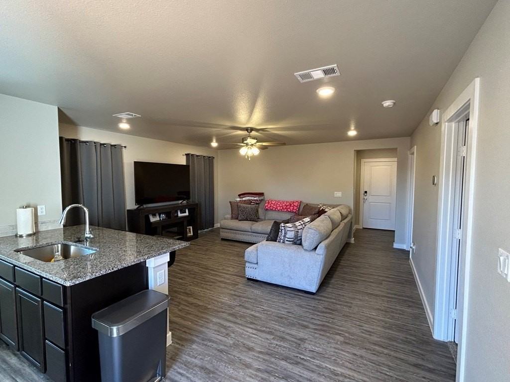 6202 Appaloosa Ln - Photo 4 of 8