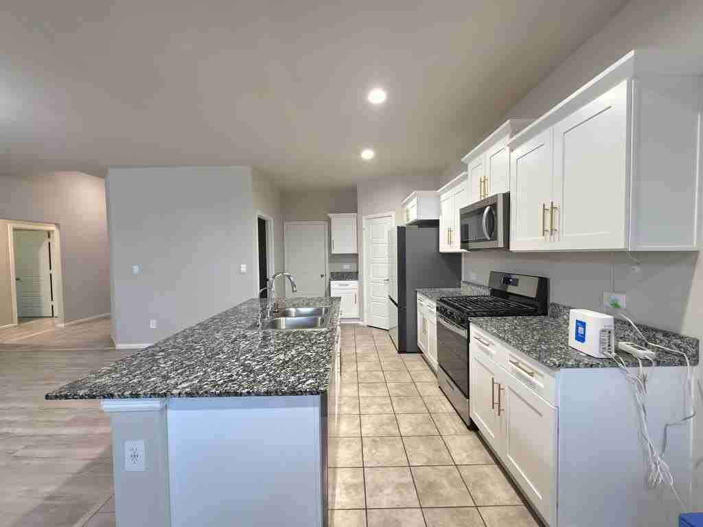 6308 Polo Grounds Ct - Photo 7 of 19