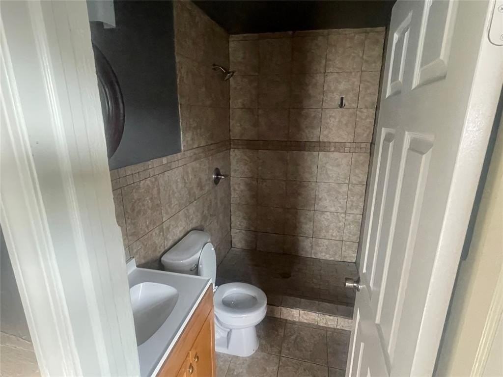 621 Nowahy Ave - Photo 4 of 11