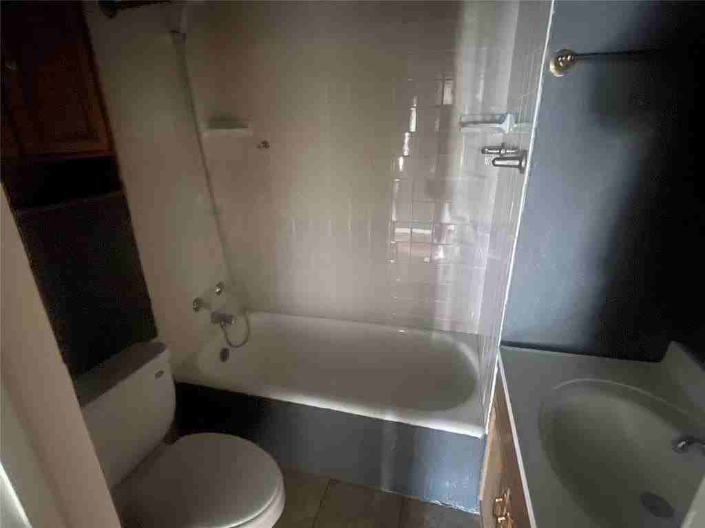 621 Nowahy Ave - Photo 7 of 11