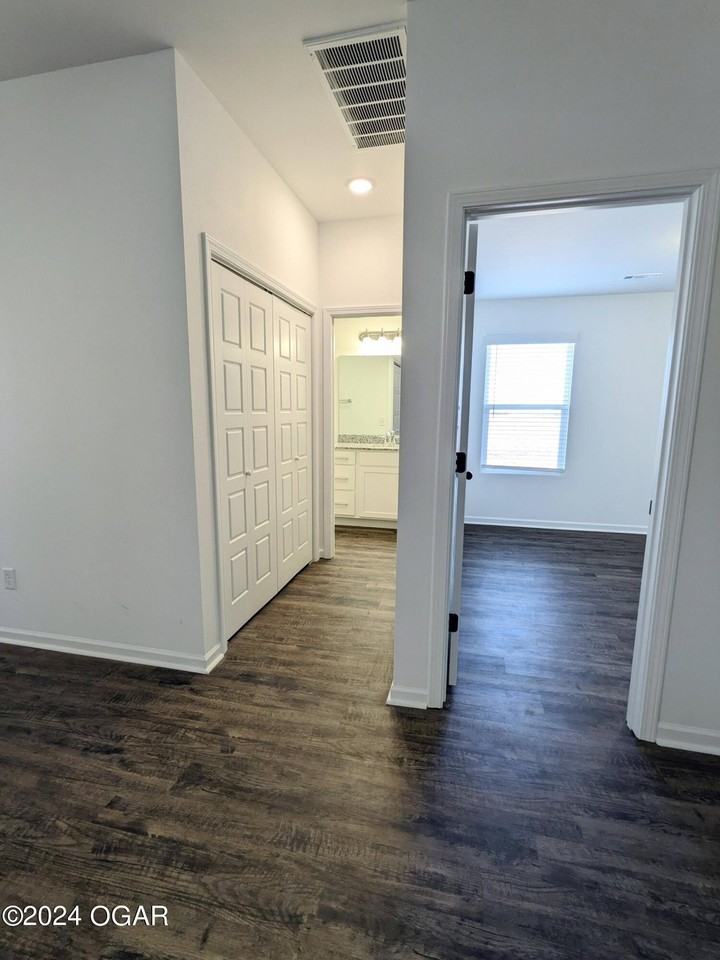 707 Short Leaf Ln - Photo 7 of 23