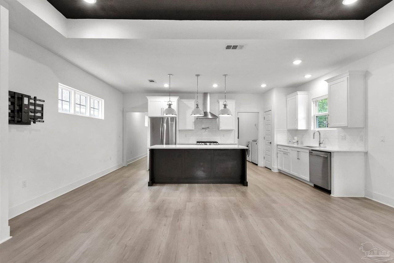 17 N L St - Photo 2 of 35