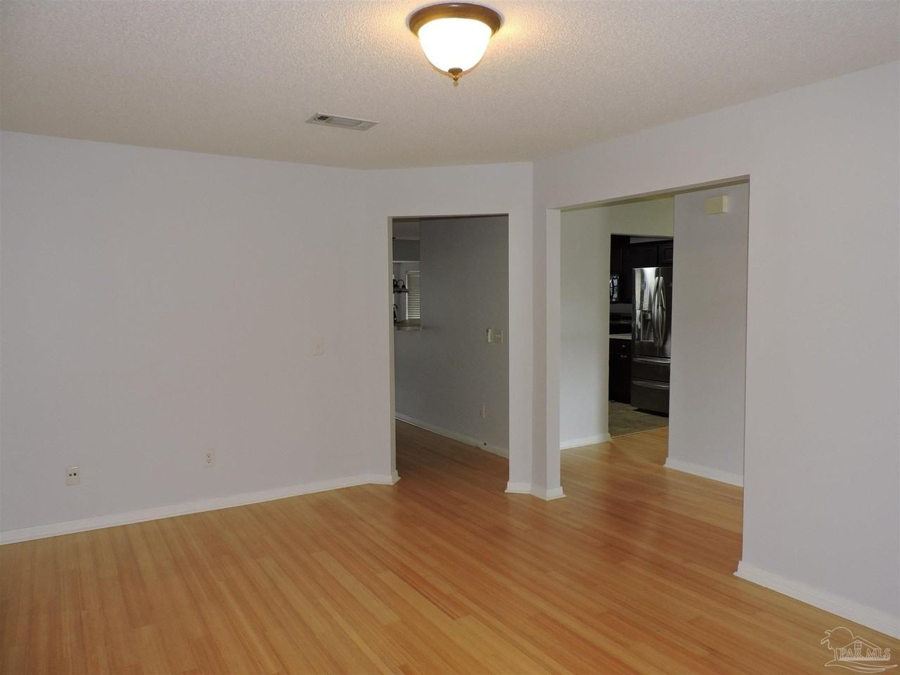 10931 Country Ostrich Dr - Photo 3 of 26