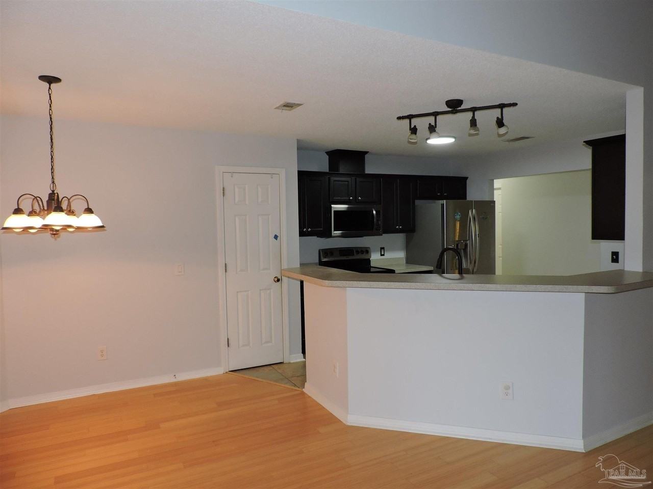 10931 Country Ostrich Dr - Photo 6 of 26