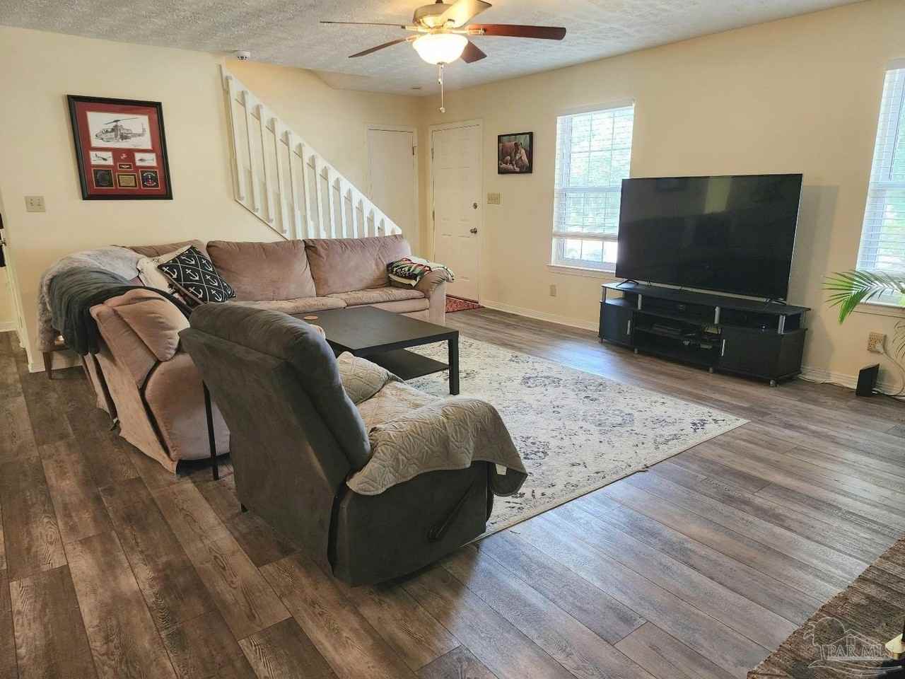 4525 Baybrook Dr - Photo 5 of 27