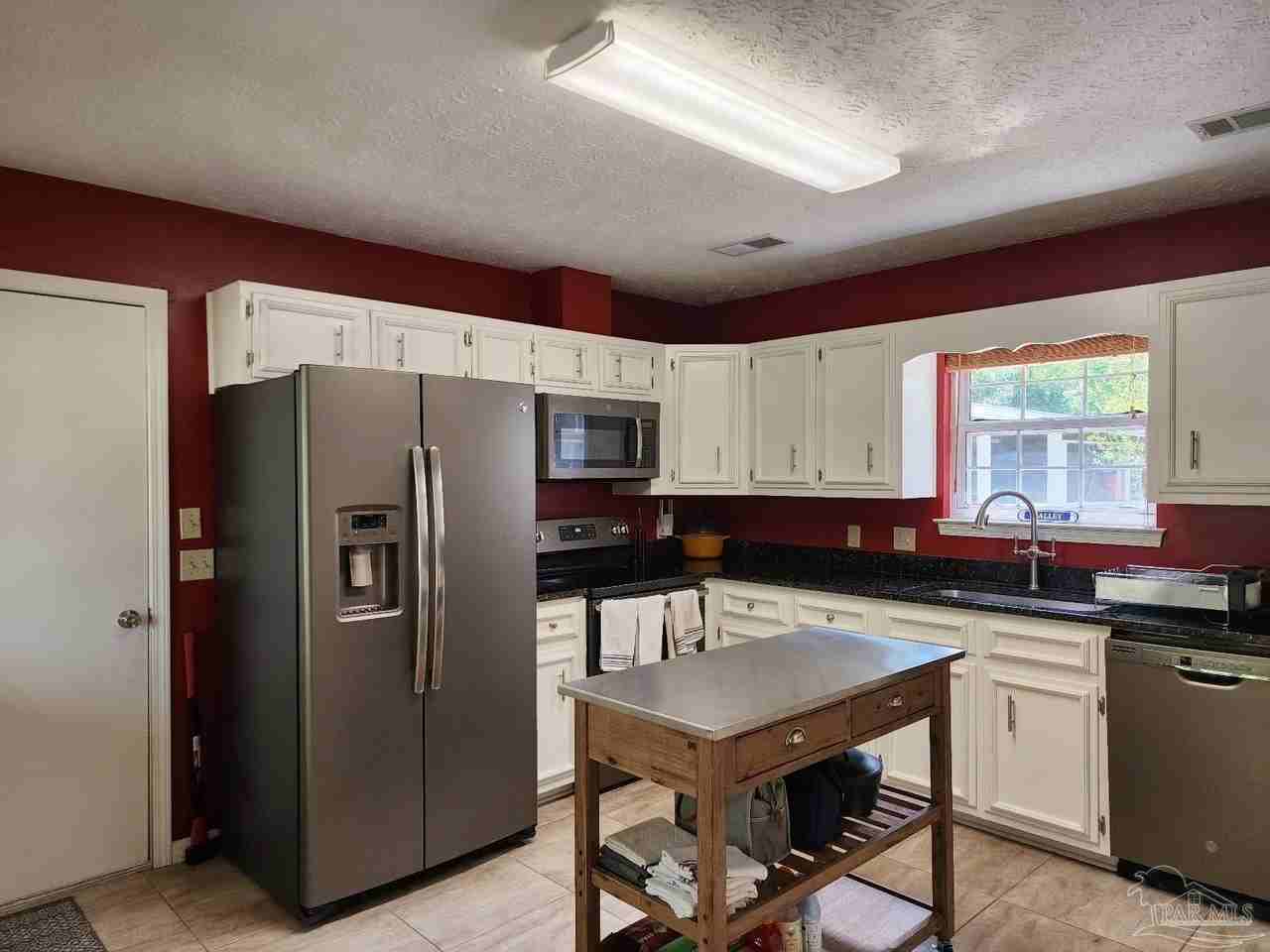 4525 Baybrook Dr - Photo 6 of 27