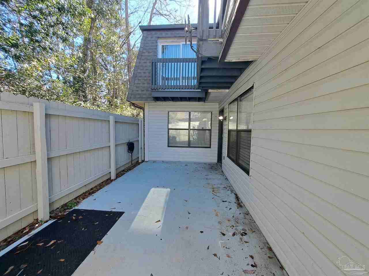 2301 W Michigan Ave Apt 21 - Photo 2 of 25