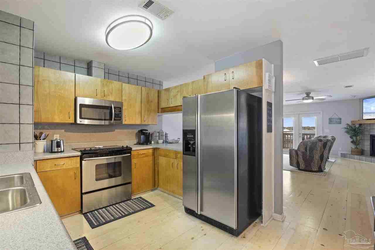 14180 River Rd Unit 2 - Photo 7 of 50