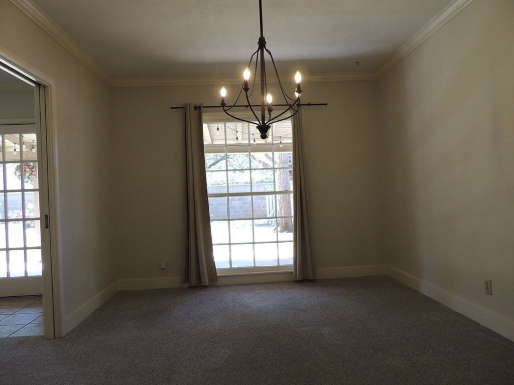 1305 Lawson Ave - Photo 5 of 30