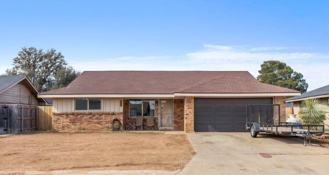 312 S Glenwood Dr - Photo 1 of 1