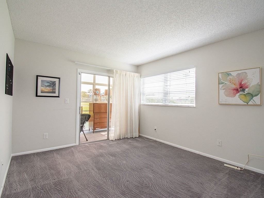 66 Woodland Dr Apt 106 - Photo 5 of 30