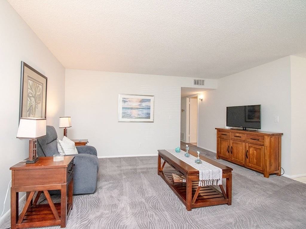 66 Woodland Dr Apt 106 - Photo 6 of 30