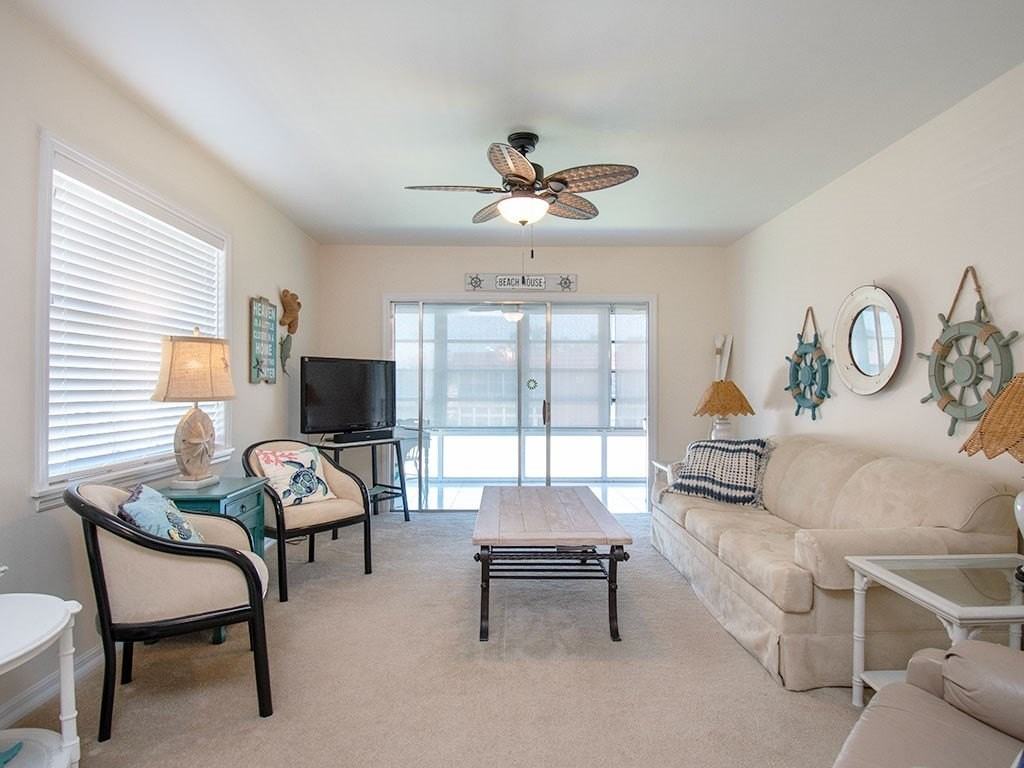 17 Vista Palm Ln Apt 207 - Photo 3 of 32