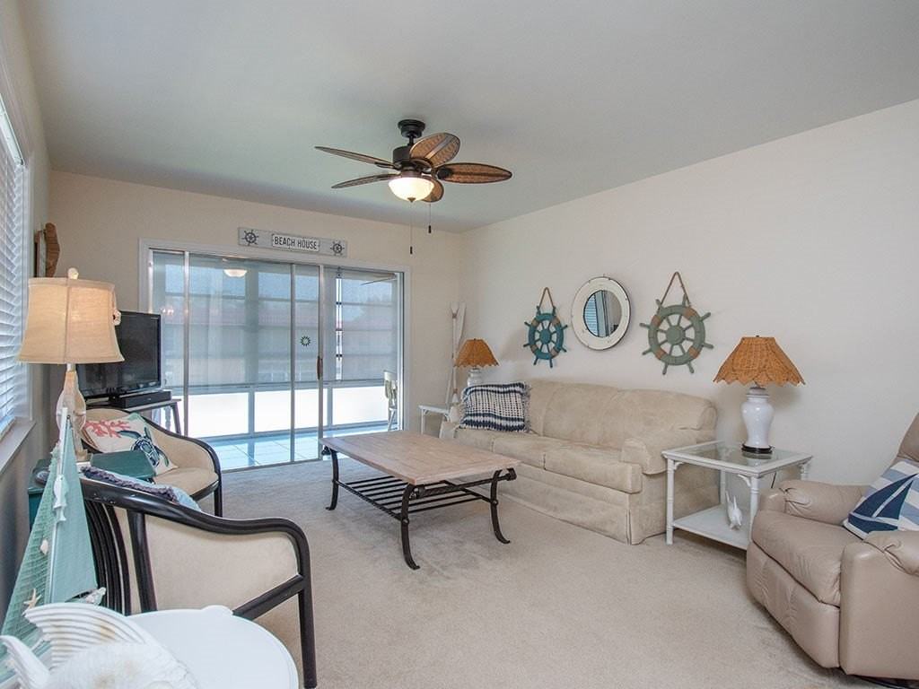 17 Vista Palm Ln Apt 207 - Photo 4 of 32