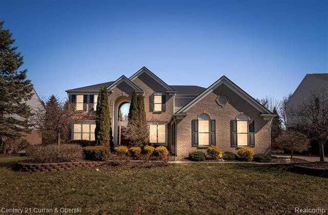 44481 White Pine Cir E - Photo 2 of 50