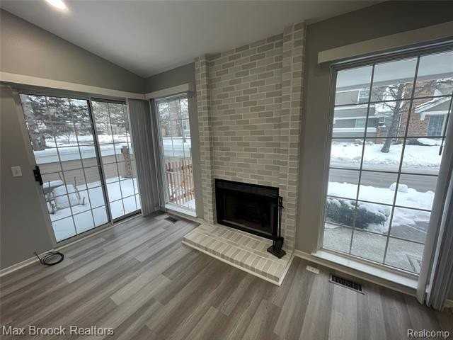 6600 Bellows Ct - Photo 5 of 18