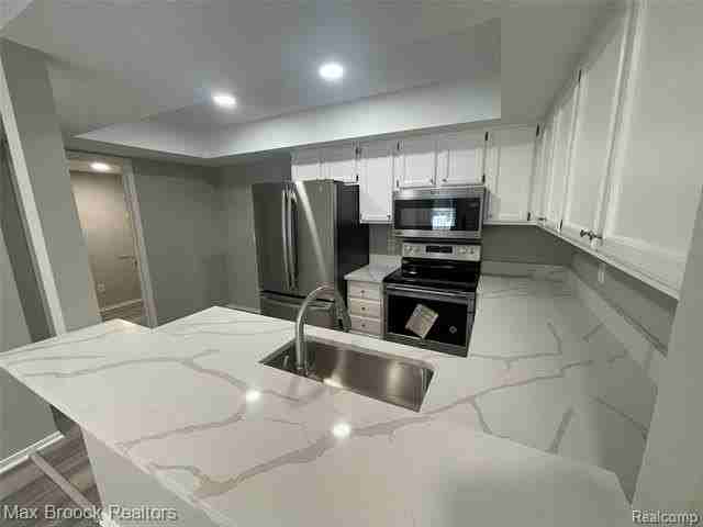 6600 Bellows Ct - Photo 7 of 18