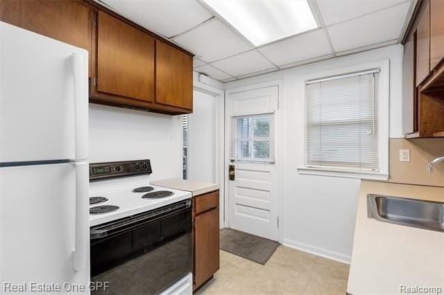 699 Saint Clair Ave #12 - Photo 7 of 18