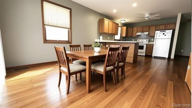 318 William St - Photo 3 of 18