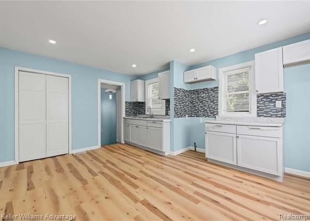 19941 Biltmore St - Photo 3 of 10