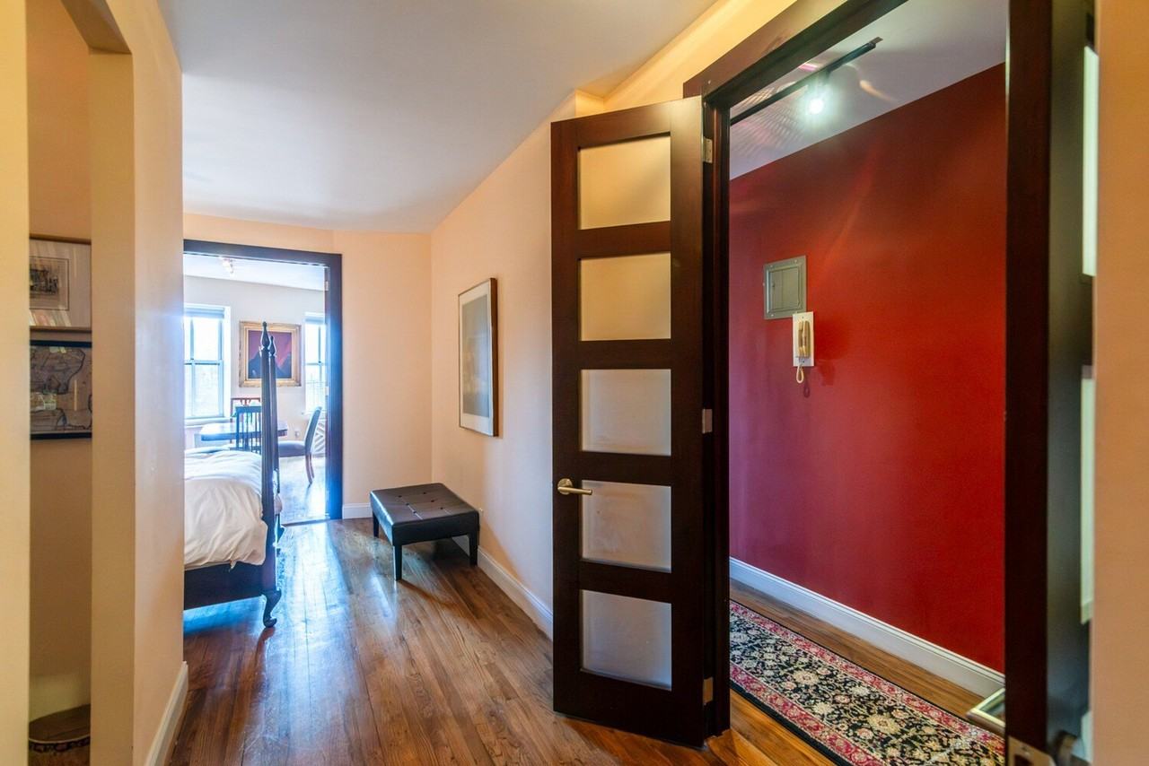 99 Bank St #7Q - Photo 4 of 11