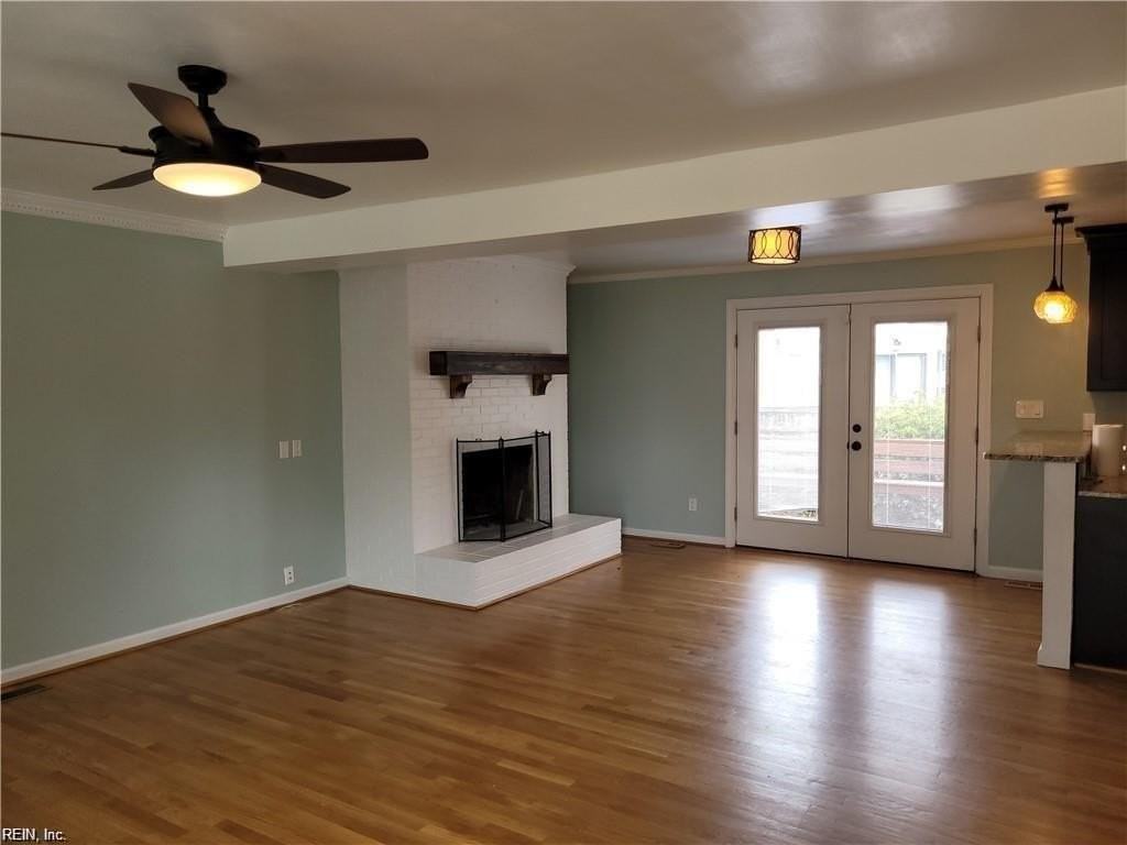 6128 Wythe Pl - Photo 4 of 41