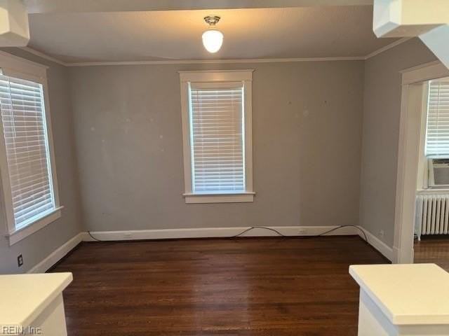 913 Harrington Ave - Photo 5 of 20