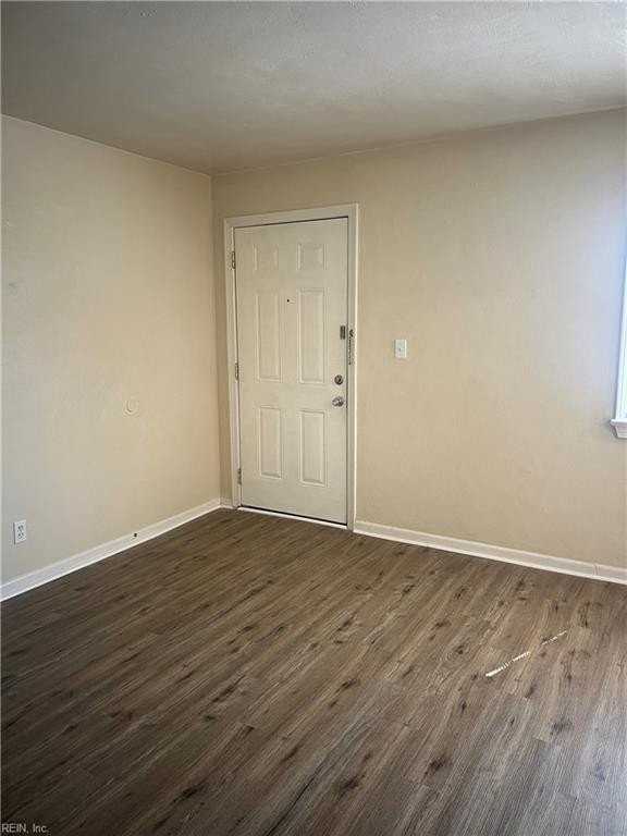 509 W Ocean View Ave #6 - Photo 2 of 14