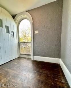 3585 Utah St - Photo 3 of 17