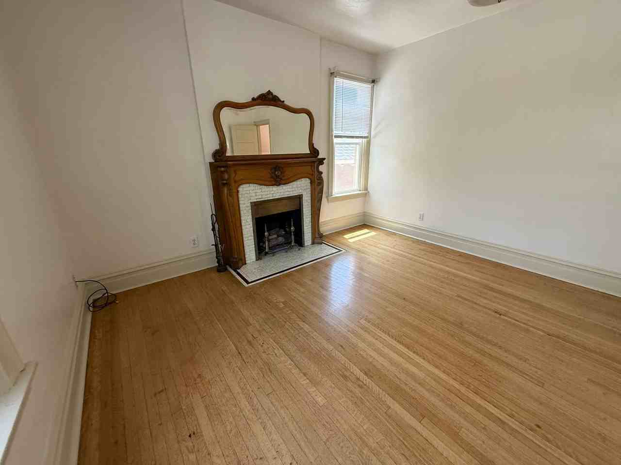 87-89 C Street - Photo 5 of 50
