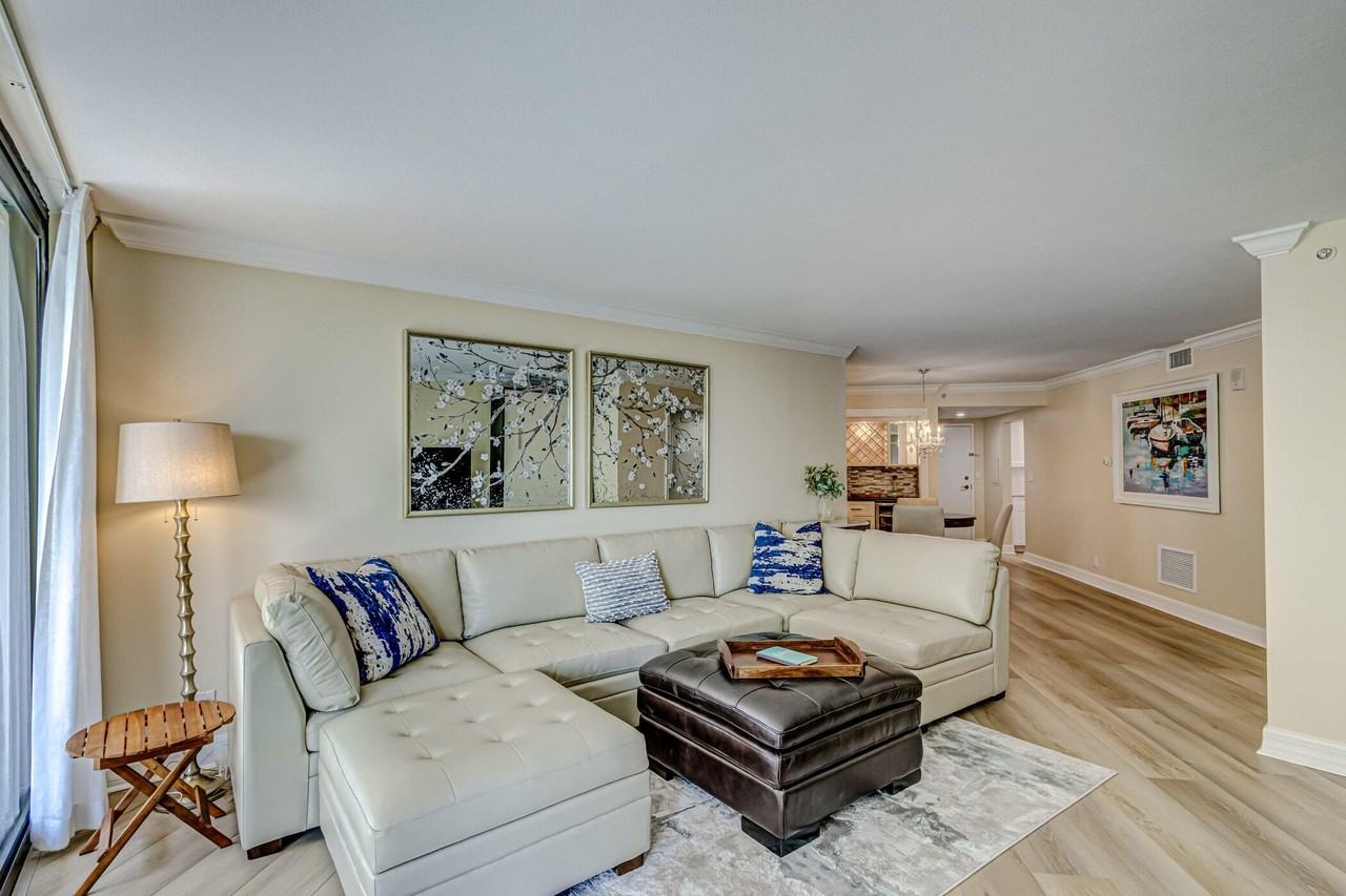 3000 N Ocean Dr Apt 4 - Photo 7 of 50