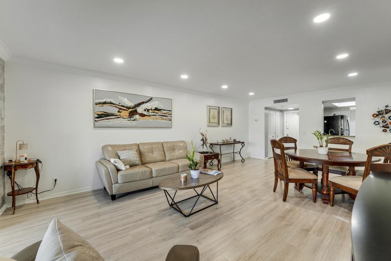 14849 Cumberland Dr Unit 2070 - Photo 6 of 27