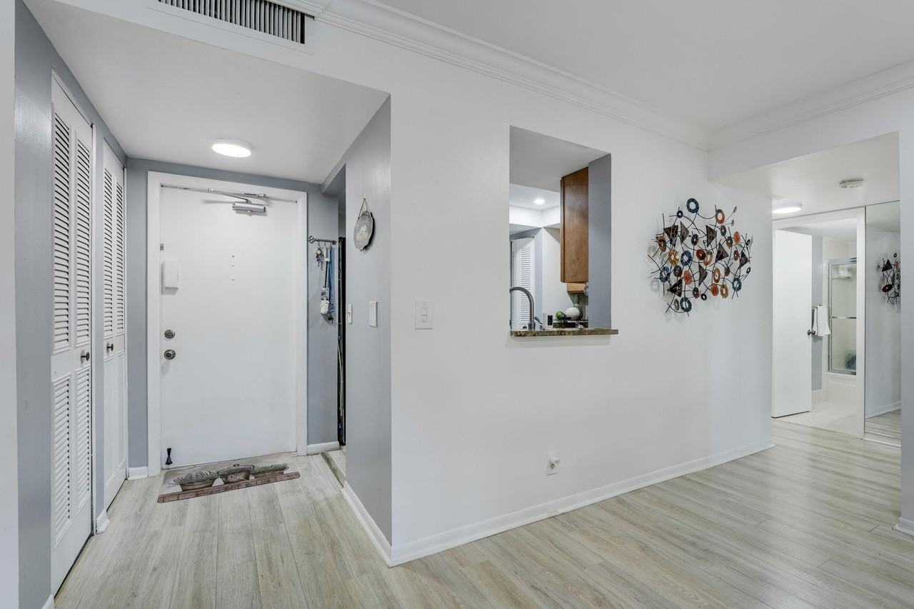 14849 Cumberland Dr Unit 2070 - Photo 7 of 27