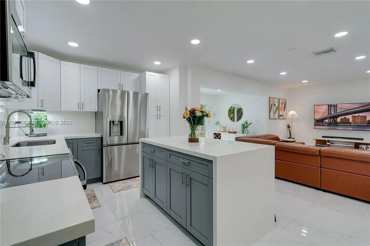 1401 Sw 94th Ave - Photo 7 of 26