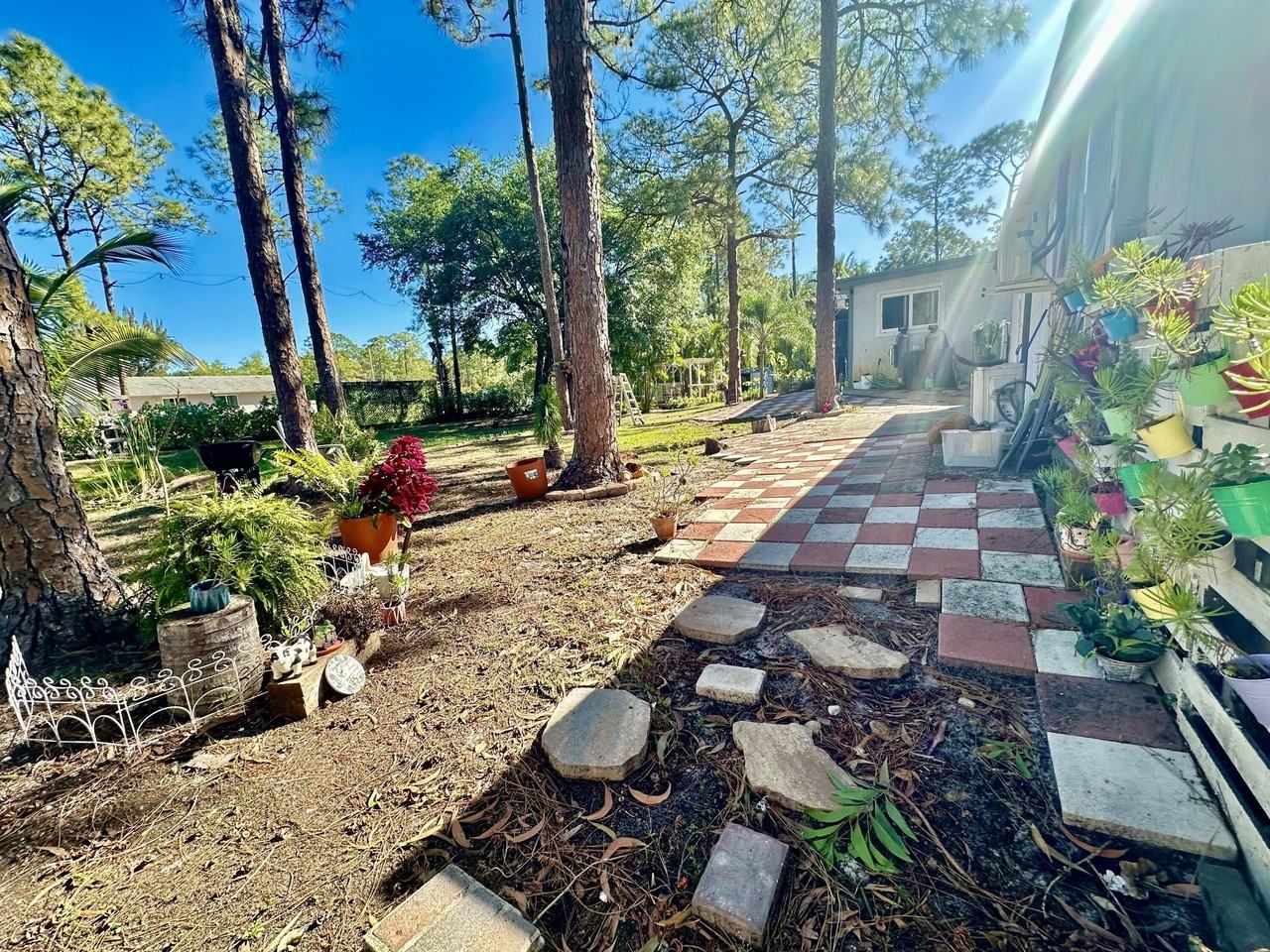 13619 57th Pl N - Photo 5 of 50