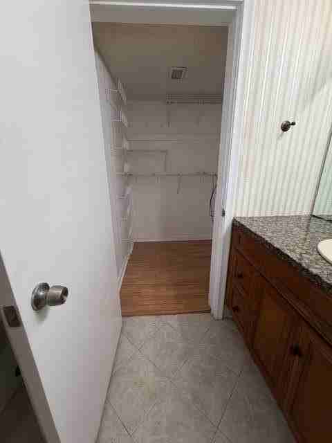 1750 N Congress Ave Apt 201 - Photo 7 of 32