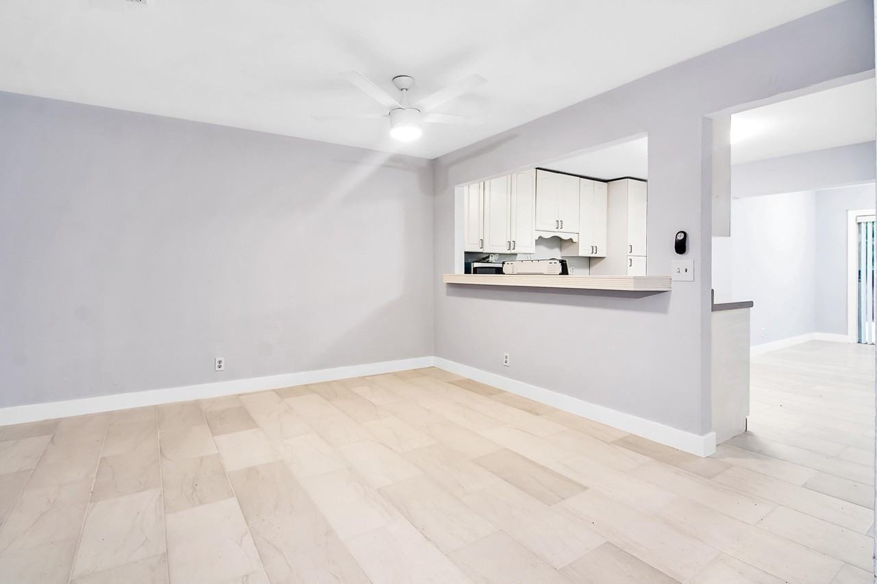 4858 Arthur St - Photo 6 of 25